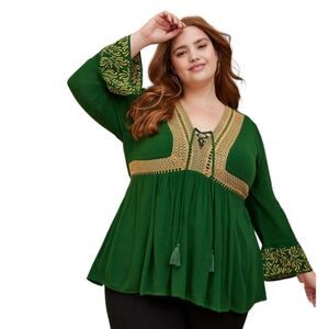 NEW Torrid Game of Thrones‎ green babydoll crinkle gauze embroidered top 0/L